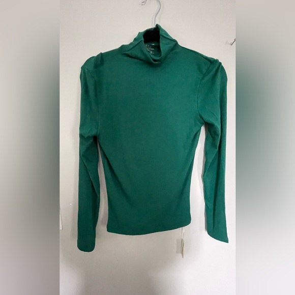 NWT* OGL Modal Fabric Eco-MiyaMoon® Everyday Mockneck Top - Hunter Green - Picture 3 of 5